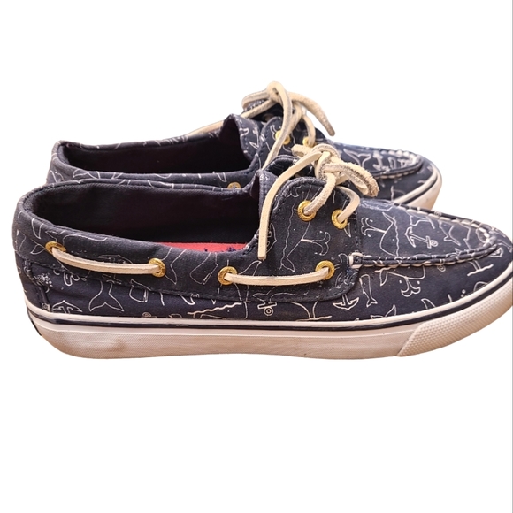 Sperry Topsiders Blue Whale print Size 7.5 - Picture 3 of 8